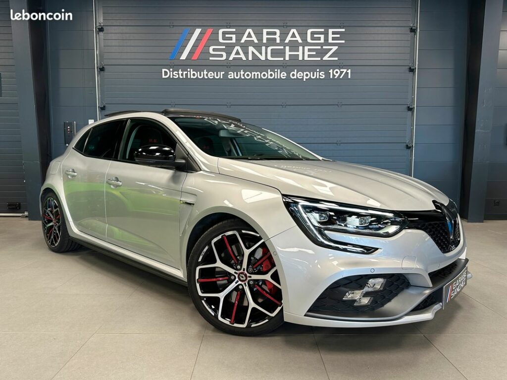 Renault Megane 4 RS Trophy — photo 1