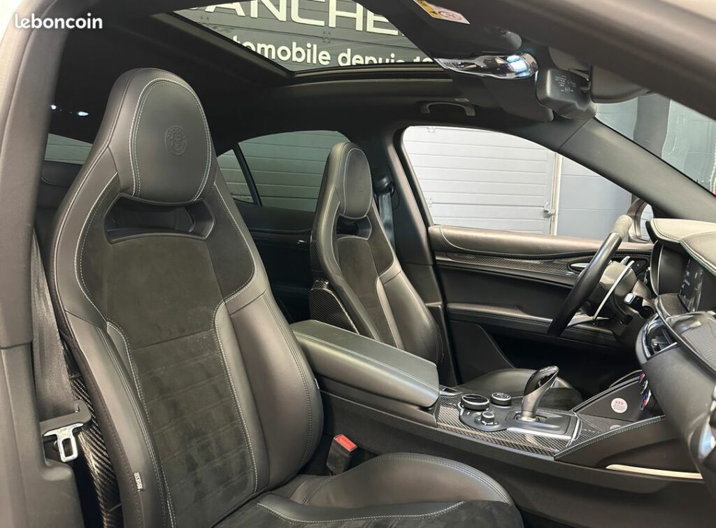 Alfa Romeo Stelvio Quadrifoglio — photo 4