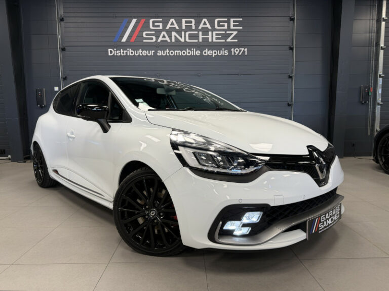 Renault CLIO IV RS Trophy
