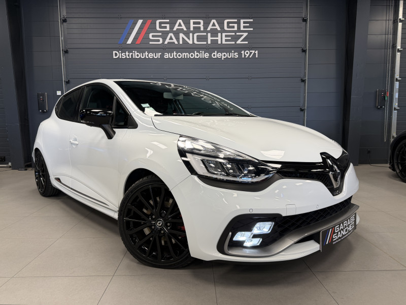 Renault CLIO IV RS Trophy — photo 1