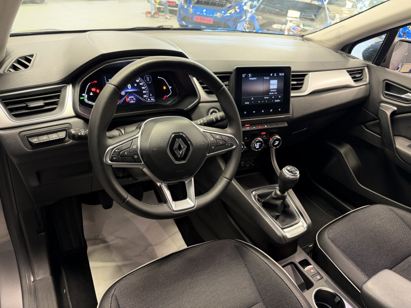 Renault CAPTUR II Intens — photo 15