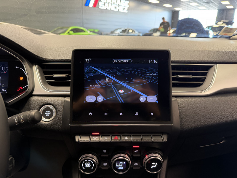 Renault CAPTUR II Intens — photo 19