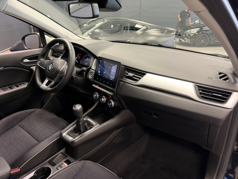 Renault CAPTUR II Techno — photo 16