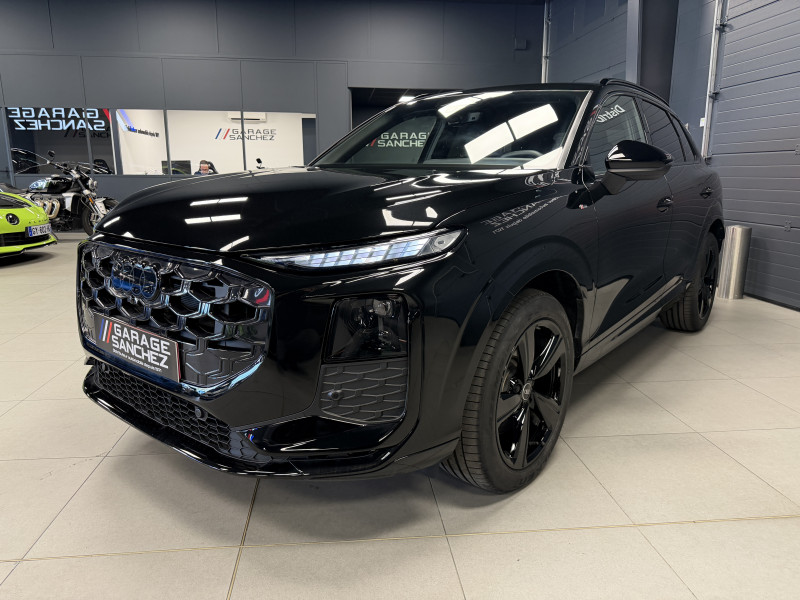 Audi Q3 S Line — photo 2