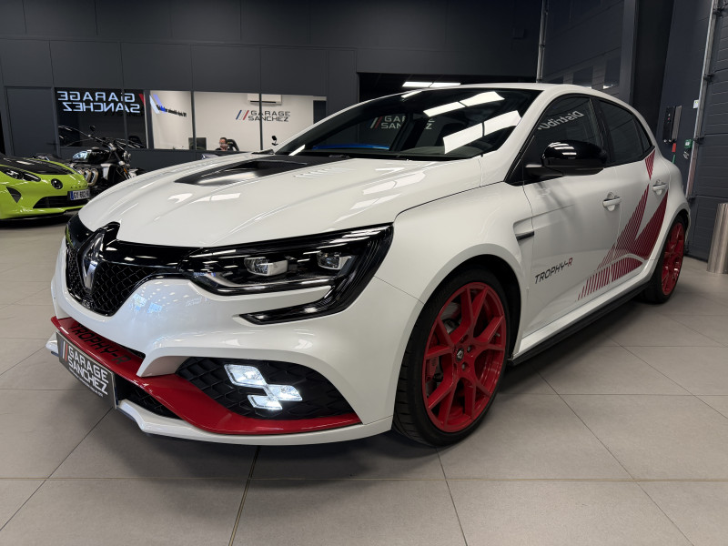 Renault MEGANE IV RS TROPHY-R — photo 2