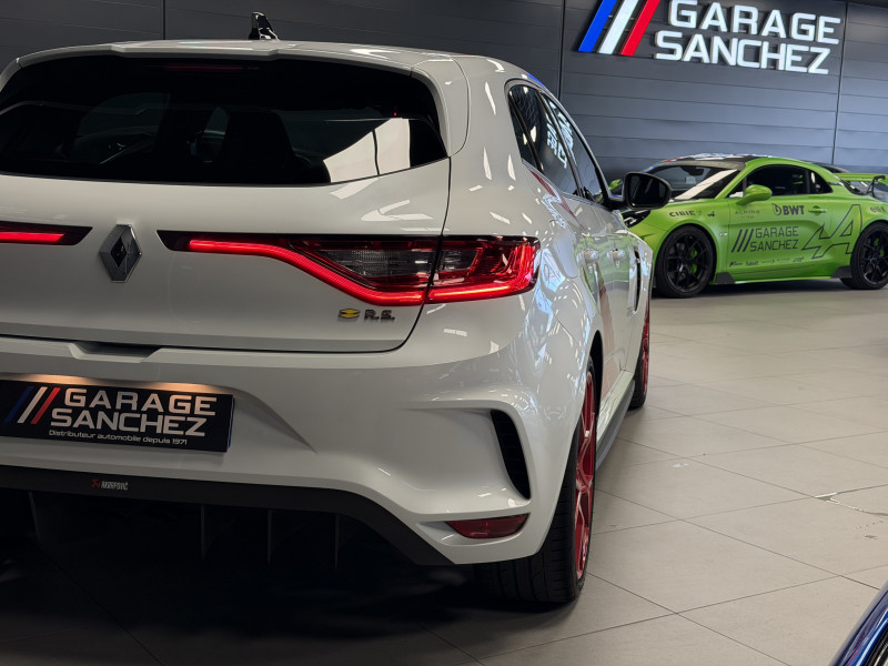 Renault MEGANE IV RS TROPHY-R — photo 7