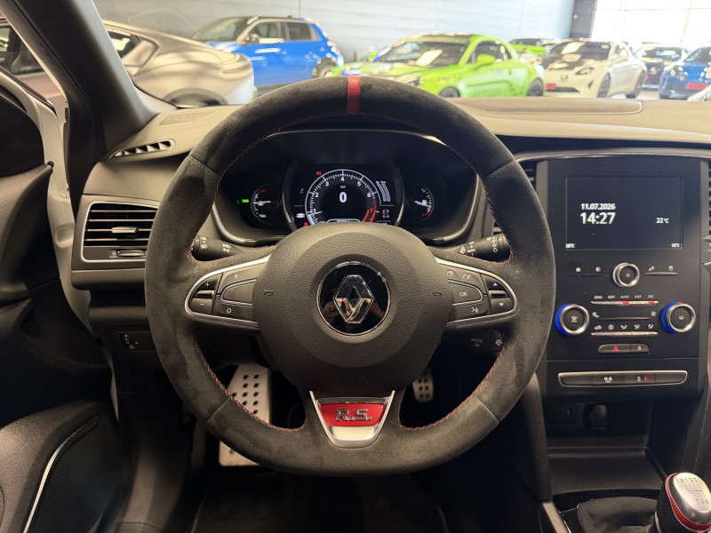 Renault MEGANE IV RS TROPHY-R — photo 20
