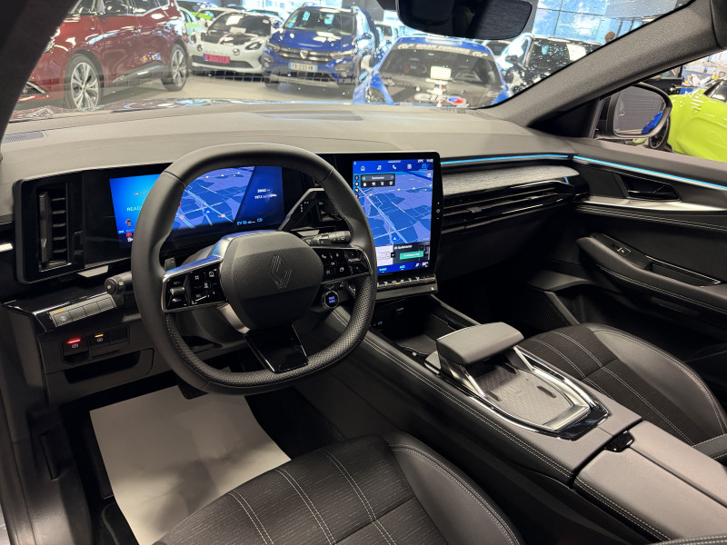 Renault AUSTRAL Techno E-Tech Hybrid — photo 15