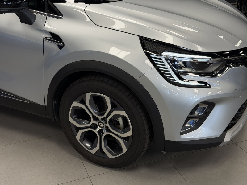Renault CAPTUR II Intens — photo 7