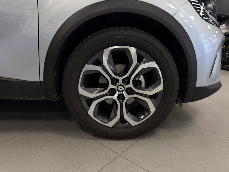 Renault CAPTUR II Intens — photo 9