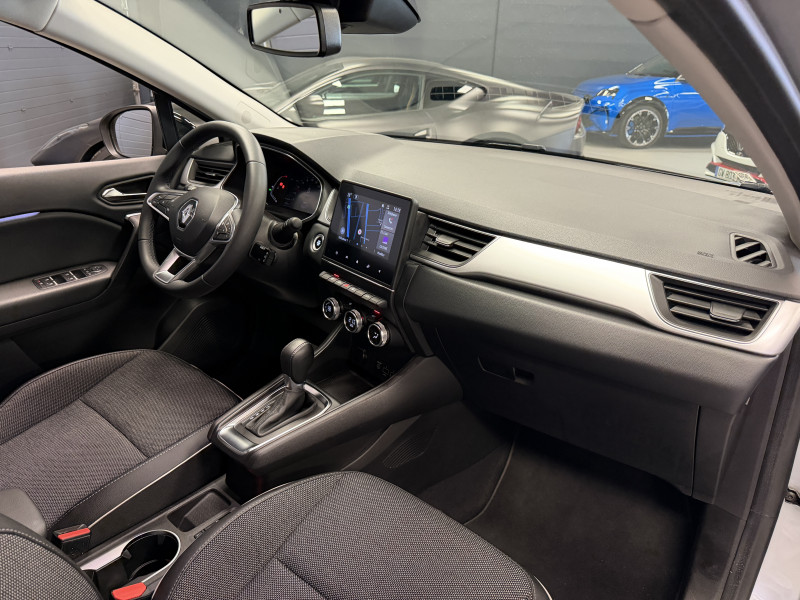Renault CAPTUR II Intens — photo 16