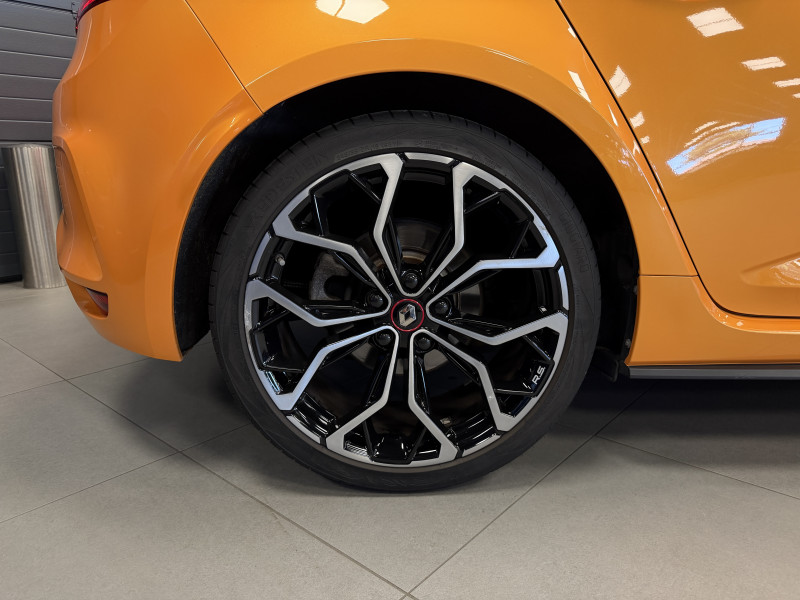 Renault MEGANE IV RS — photo 10