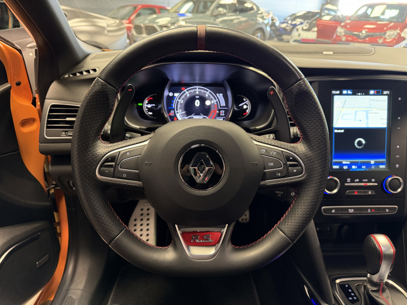 Renault MEGANE IV RS — photo 17