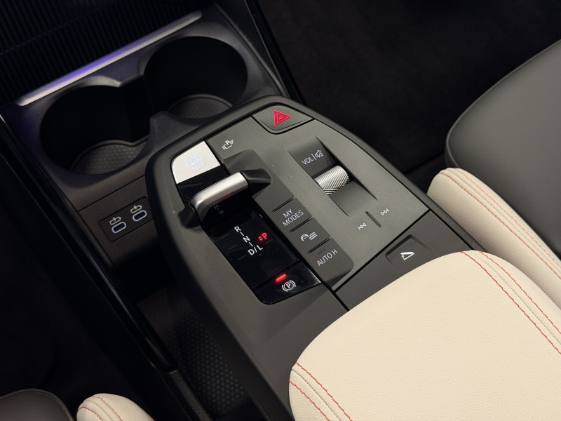 BMW X2 (U10) SDRIVE 20DA — photo 20