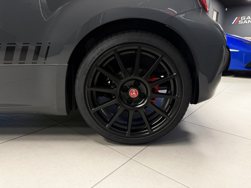 Abarth 500 595 Competizione — photo 14