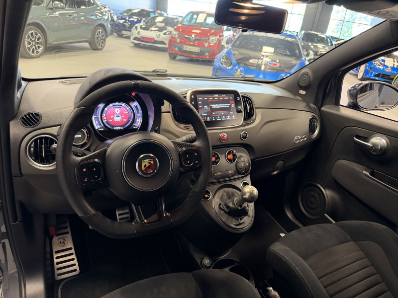 Abarth 500 595 Competizione — photo 18