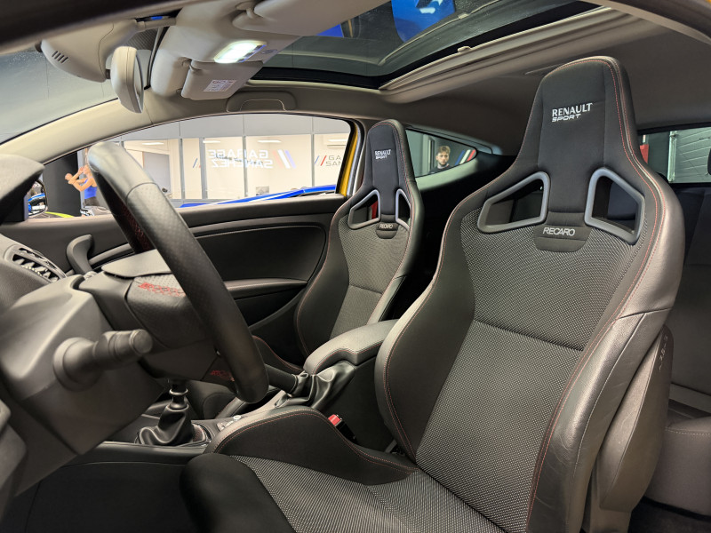 Renault MEGANE III COUPE RS CUP — photo 14