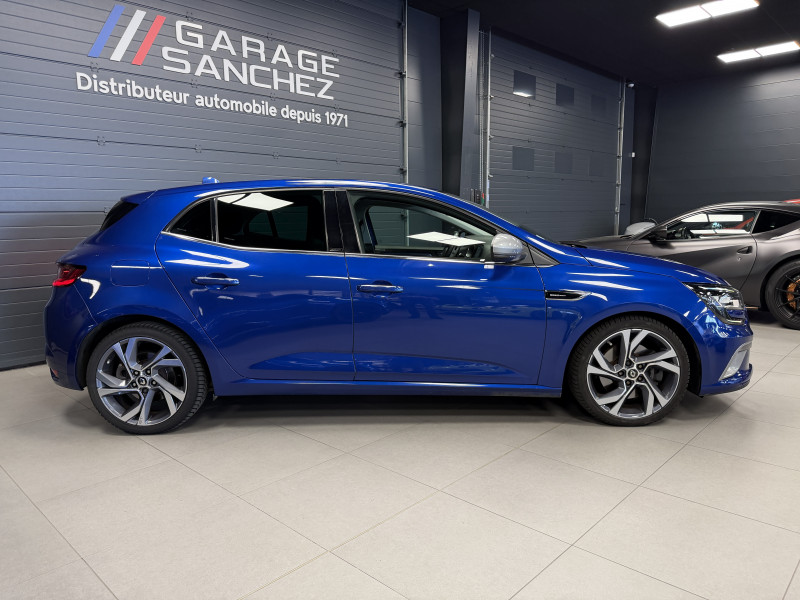 Renault MEGANE IV GT — photo 6
