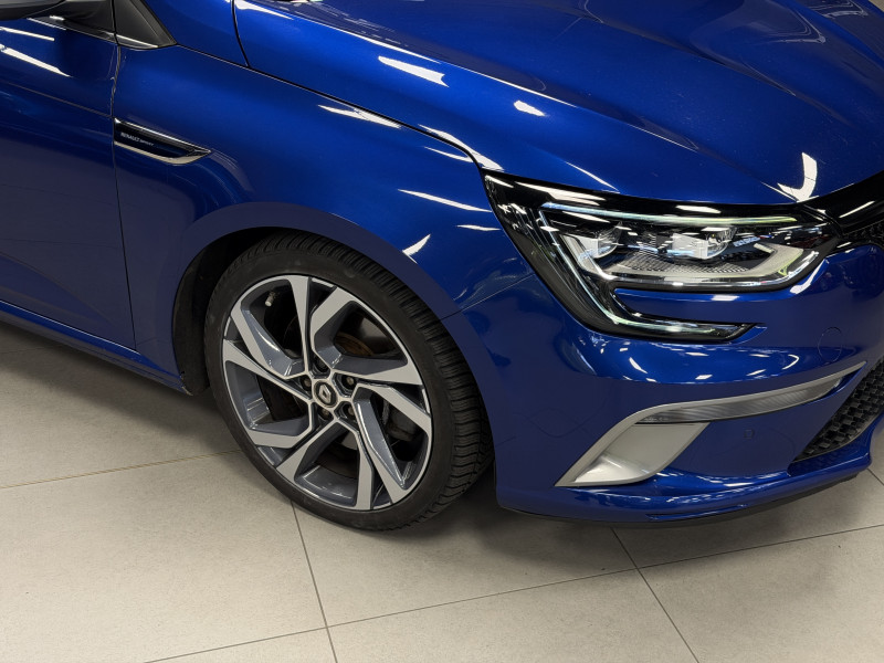 Renault MEGANE IV GT — photo 7