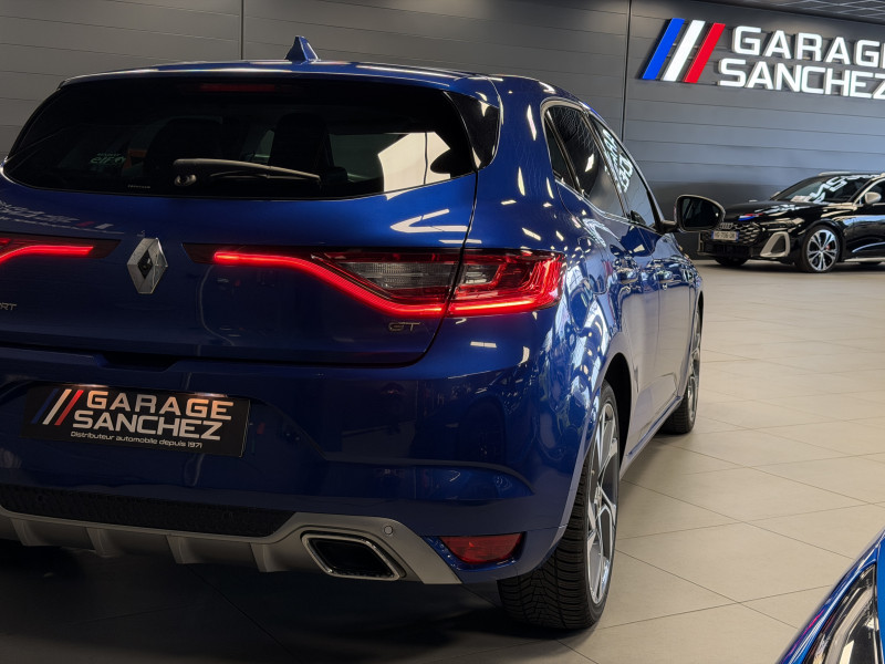 Renault MEGANE IV GT — photo 8