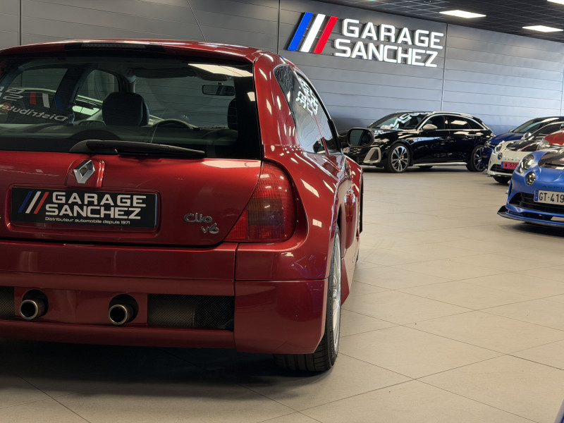 Renault CLIO II — photo 9