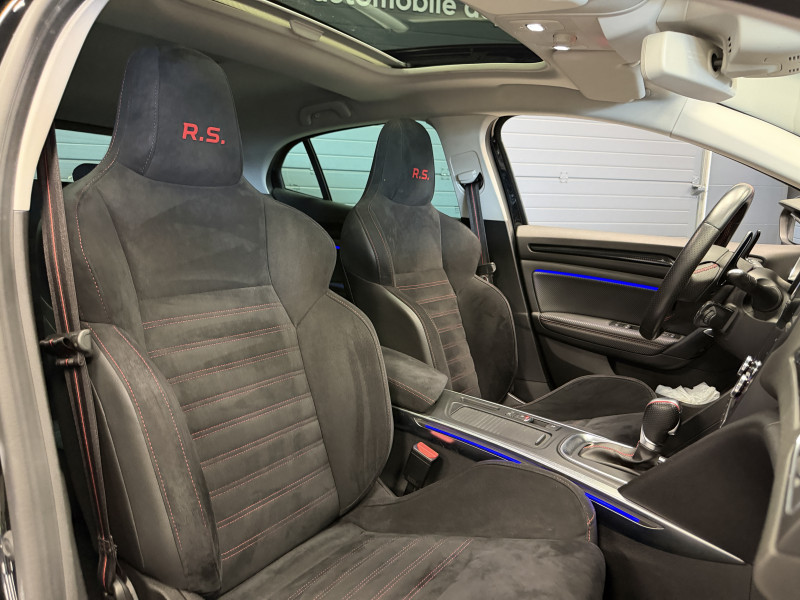 Renault MEGANE IV RS — photo 14