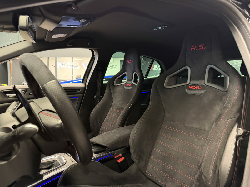 Renault MEGANE IV Trophy — photo 14