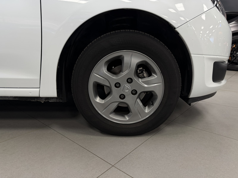 Dacia SANDERO SL 10 Ans — photo 10