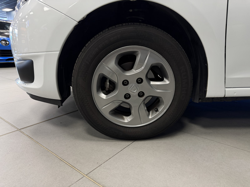 Dacia SANDERO SL 10 Ans — photo 13