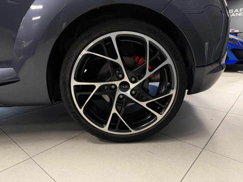 Renault MEGANE III COUPE RS CUP — photo 12