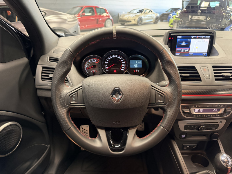 Renault MEGANE III COUPE RS CUP — photo 18