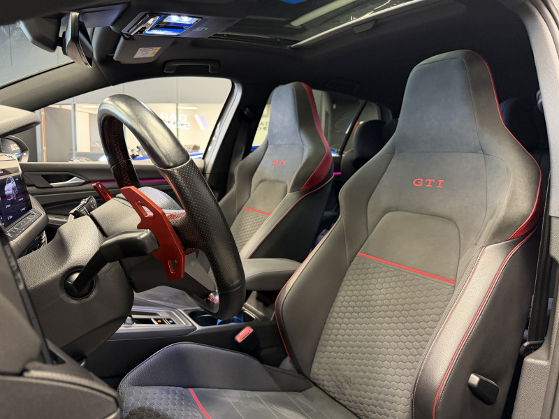 Volkswagen GOLF VIII GTI Clubsport — photo 15