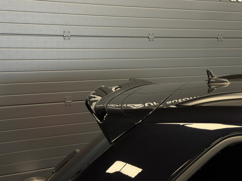 Volkswagen TIGUAN R — photo 10