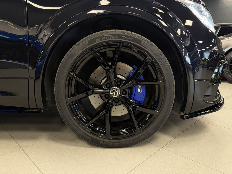 Volkswagen TIGUAN R — photo 11