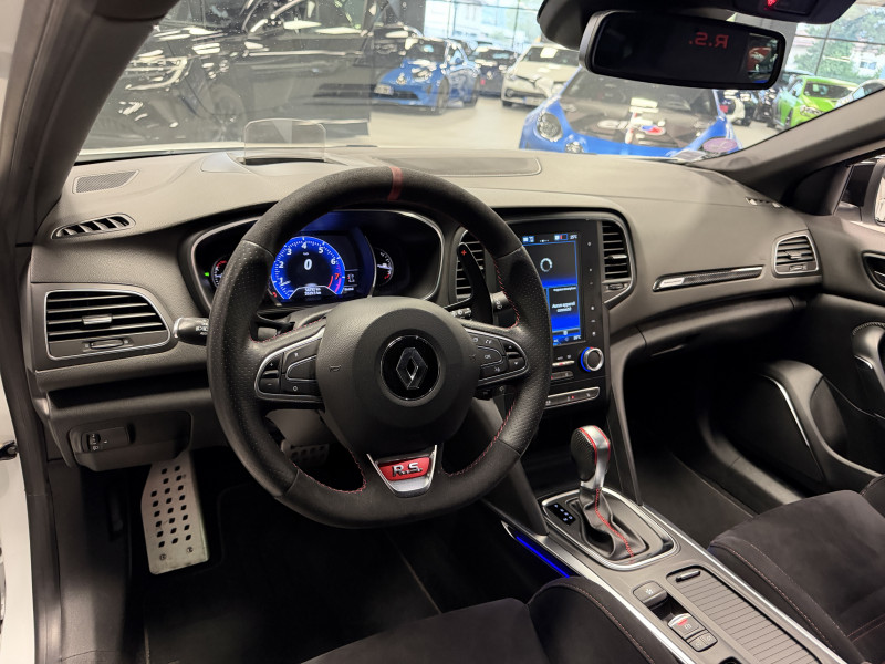 Renault MEGANE IV RS — photo 15