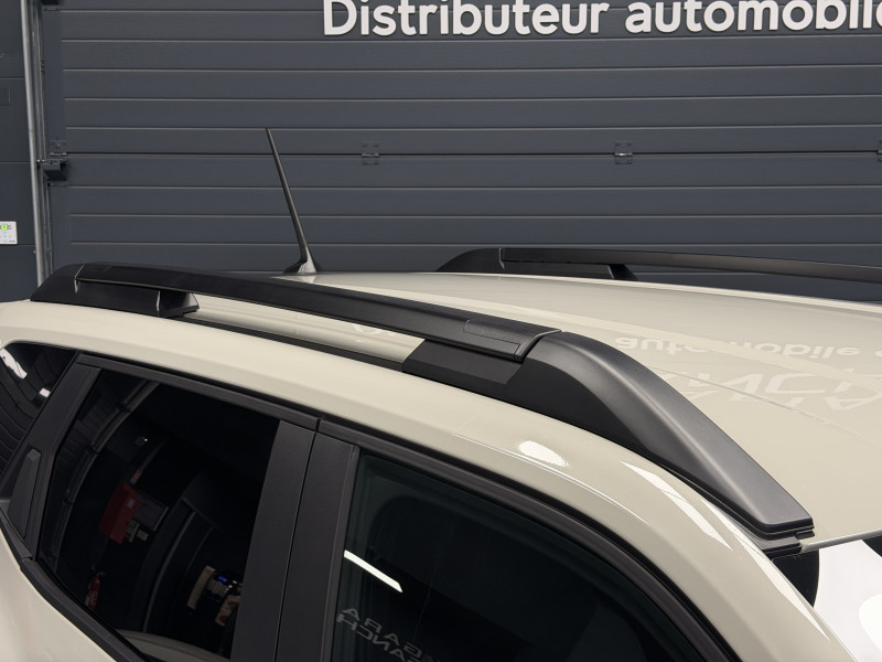 Dacia DUSTER Extreme 4x4 HYBRID-G — photo 9