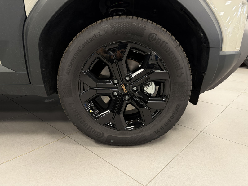 Dacia DUSTER Extreme 4x4 HYBRID-G — photo 10