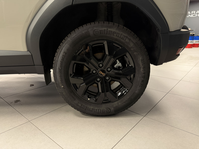 Dacia DUSTER Extreme 4x4 HYBRID-G — photo 12