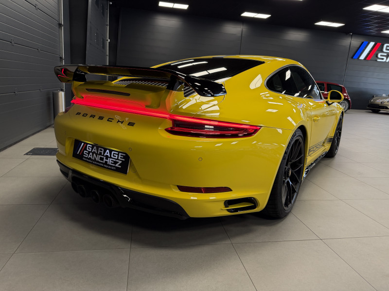 Porsche 911 COUPE (991) Carrera GTS — photo 3