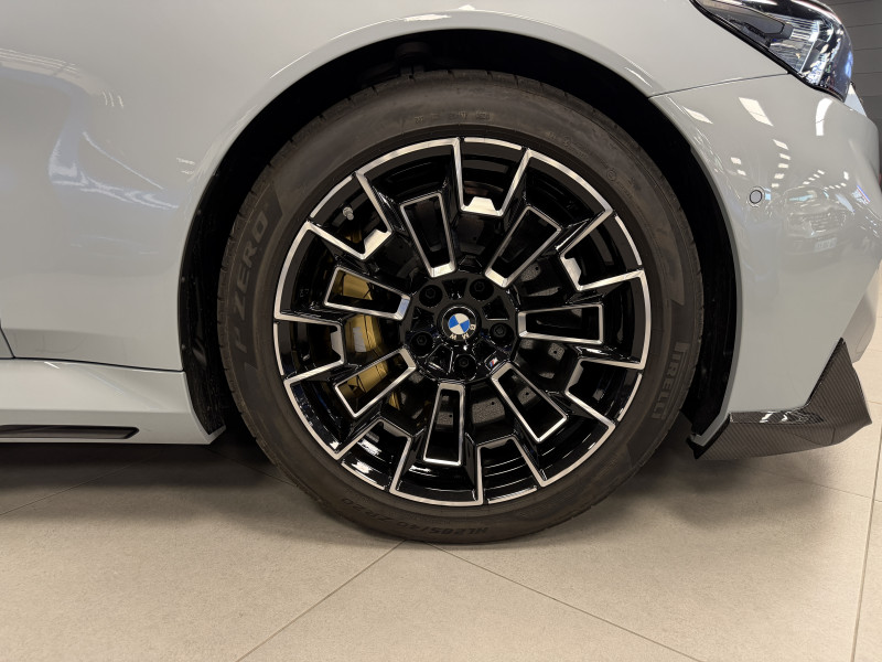 BMW M5 TOURING (G99) — photo 13