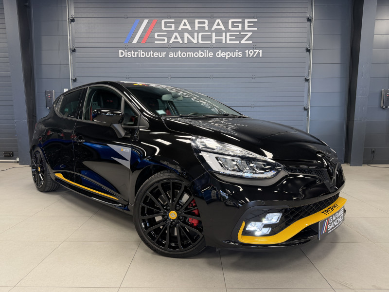 Renault CLIO IV RS18 — photo 1
