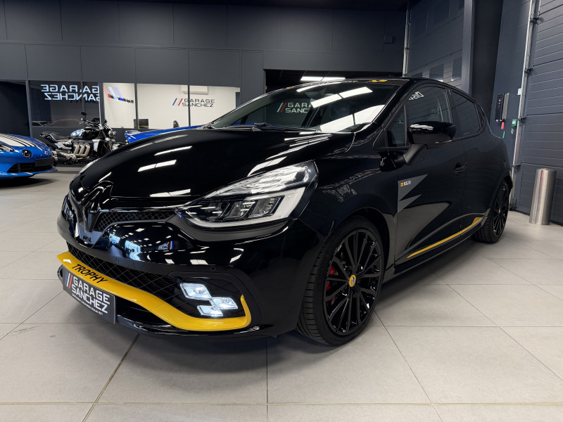 Renault CLIO IV RS18 — photo 2